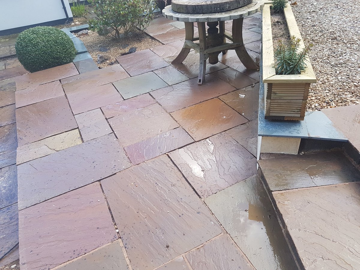 Clear_Reach's tweet image. Been to arrange #pressurewash #patioclean for customer.
 Due to the amount to moss/ lichen and black spot, we did 2 test areas for the customer one with #pressurewashing and the other with #softwashing,