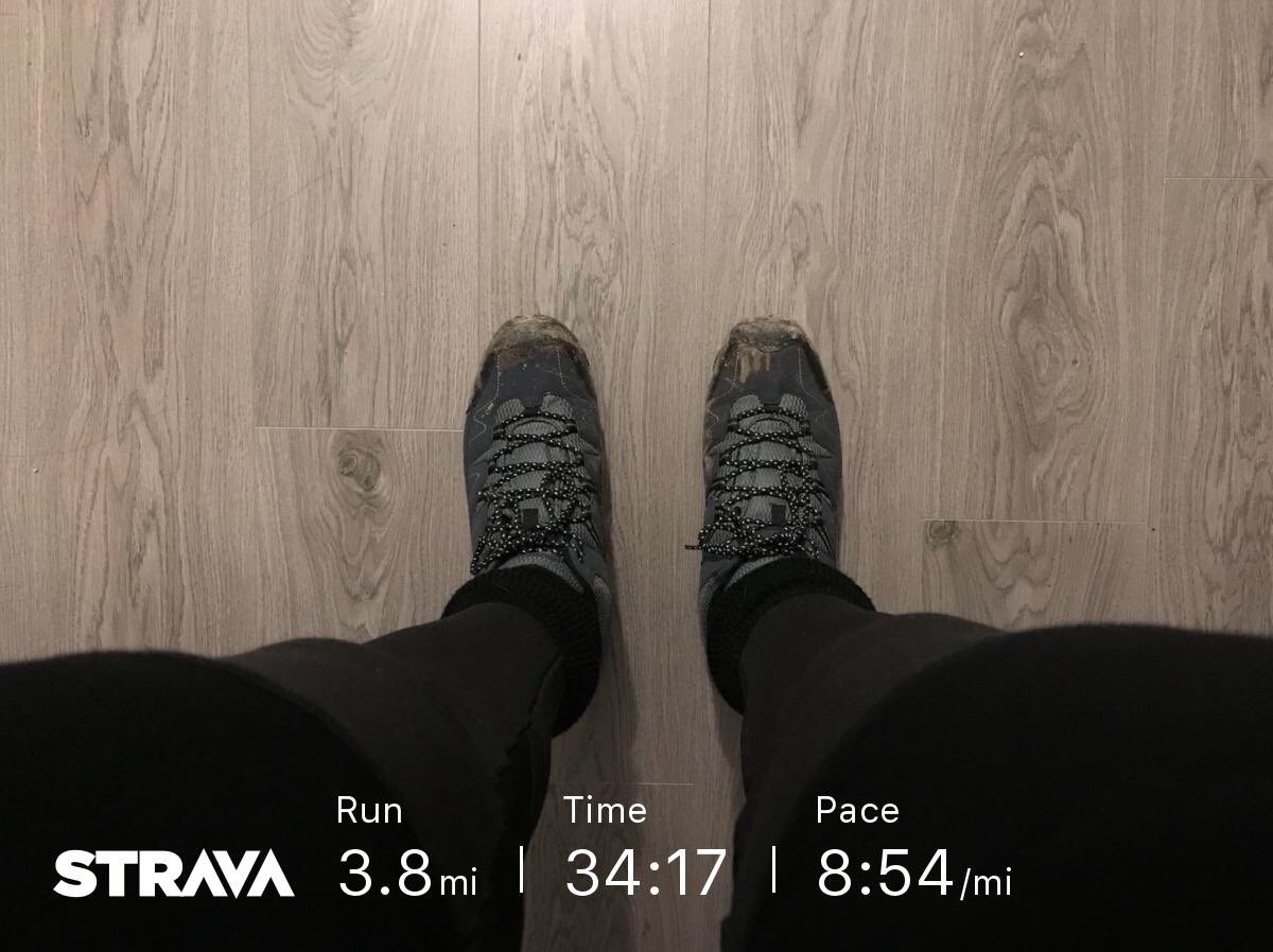 💚🏃♂️@runsfordad @damekellyholmes Thanks for the encouragement this morning.I went for a slow & steady run.I feel much better for it.And yes,those are walking boots,I don’t have any trail shoes!🙈🤣I can’t let a bit of ice stop me from training for @Wiganhalf! #IMOAC