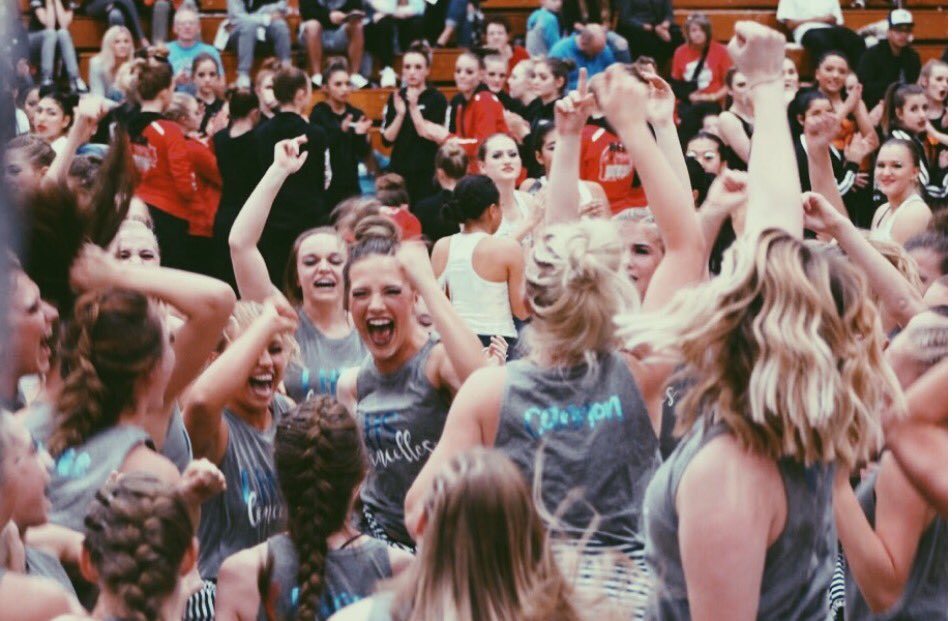 neeshy_j's tweet photo. LANCELLES NIGHT TO REMEMBER IS TONIGHT AT 7PM @ LAYTON HIGH !! come and support !! you wont wanna miss it 😩💙 https://t.co/bJsduJnwLk
