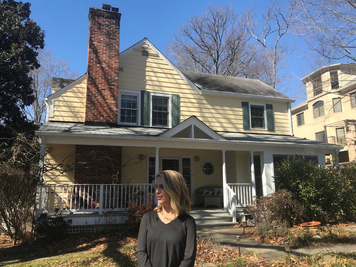 This homeowner and others in 3 DC area communities will be opening up their homes to people, from all over the country, walking in upcoming <a href="/AMArch4OurLives/">March For Our Lives</a> designed to end the epidemic of school mass shootings. <a href="/wusa9/">WUSA9</a>