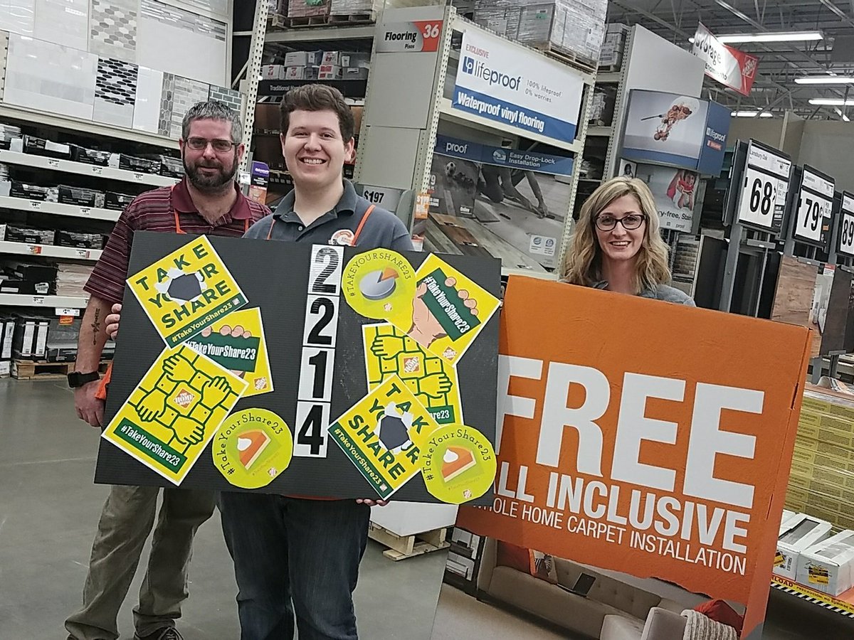 UhlikJosh's tweet photo. @Cody_Coonce Starting off the week with a $3,100 carpet sale! #TakeYourShare23 @DanielMooreTHD @THDTHEHODGE https://t.co/sPp2BF06jV