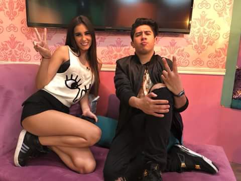 barbaraigVzla's tweet photo. Es hora de ver nuevamente a @barbaraig y @danielsosafado 🤗 en la repetición de @UnCuartoPOP🎶🎧 cambiale ya a @tvtelehit 📺 e interactúa con el programa a través de la #AppTelehit📱 https://t.co/Cq9uJnKUaB