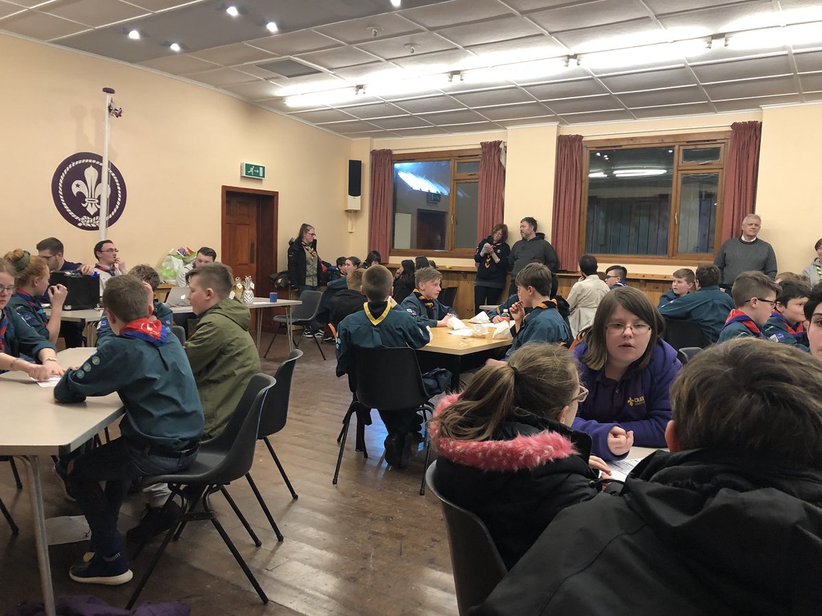 humbersidescout's tweet photo. #cycoutandabout @HullScouts District quiz! #iScout #ThinkingCapsOn https://t.co/cm8FyURaUK