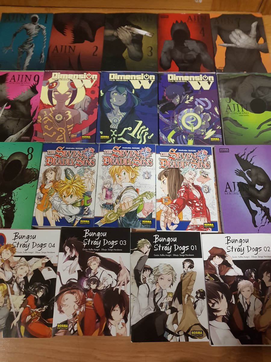 Lolweapon's tweet photo. Estos son los mangas de los que hable ayer en Kzone y premio del sorteo de @NormaEdManga ! Todo en el último vídeo de Kzone owo https://t.co/MM895huC2t