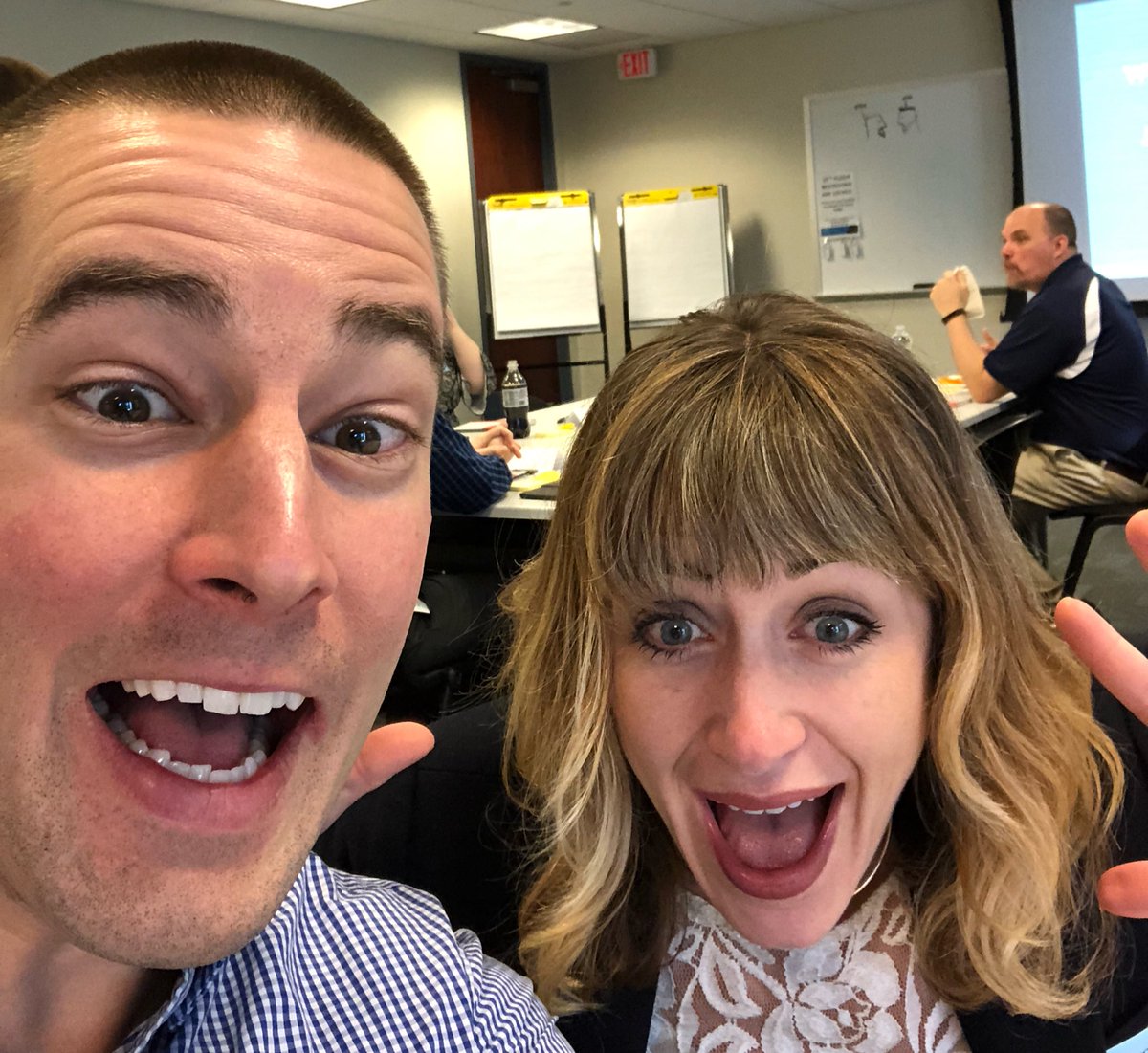 SciEdInnovator's tweet photo. QVHS at @LUMAInstitute #Innovation thru Human Centered Design. Exploring ways to innovate for our Ss AND engage Ss in #humancentereddesign #empathy #looking #understanding #making #lumatic https://t.co/u7aAW2XJFs
