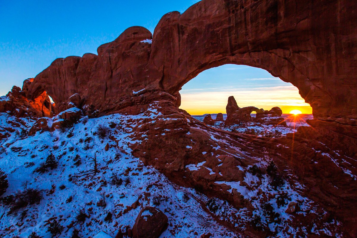 NatlParkService's tweet image. #FindYourPark 
#NoBrainerWayToHappinessIs 😀