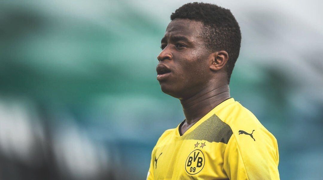 senorstats's tweet photo. 💥 Youssoufa Moukoko for Borussia Dortmund in the U17:

🗓️ Games: 16
⚽ Goals: 30
🎯 Assists: 4

😳 He scored a hat-trick on Sunday... He's 13! https://t.co/rLVoMa3RTB