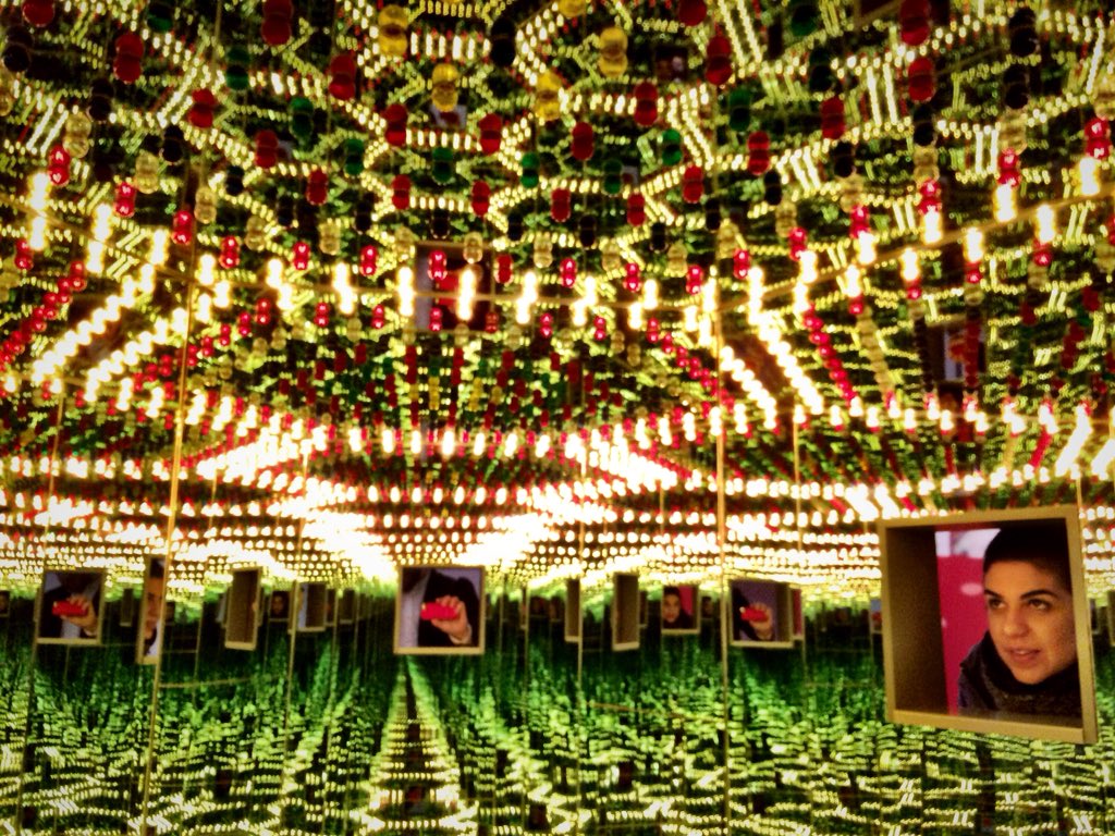 Mattrolinx's tweet photo. I went check out the #InfinityKusama exhibit at @agotoronto this afternoon. Visually stunning and surprisingly thought provoking. Also, 30 seconds goes by so fast! https://t.co/dKMi0R2fLM