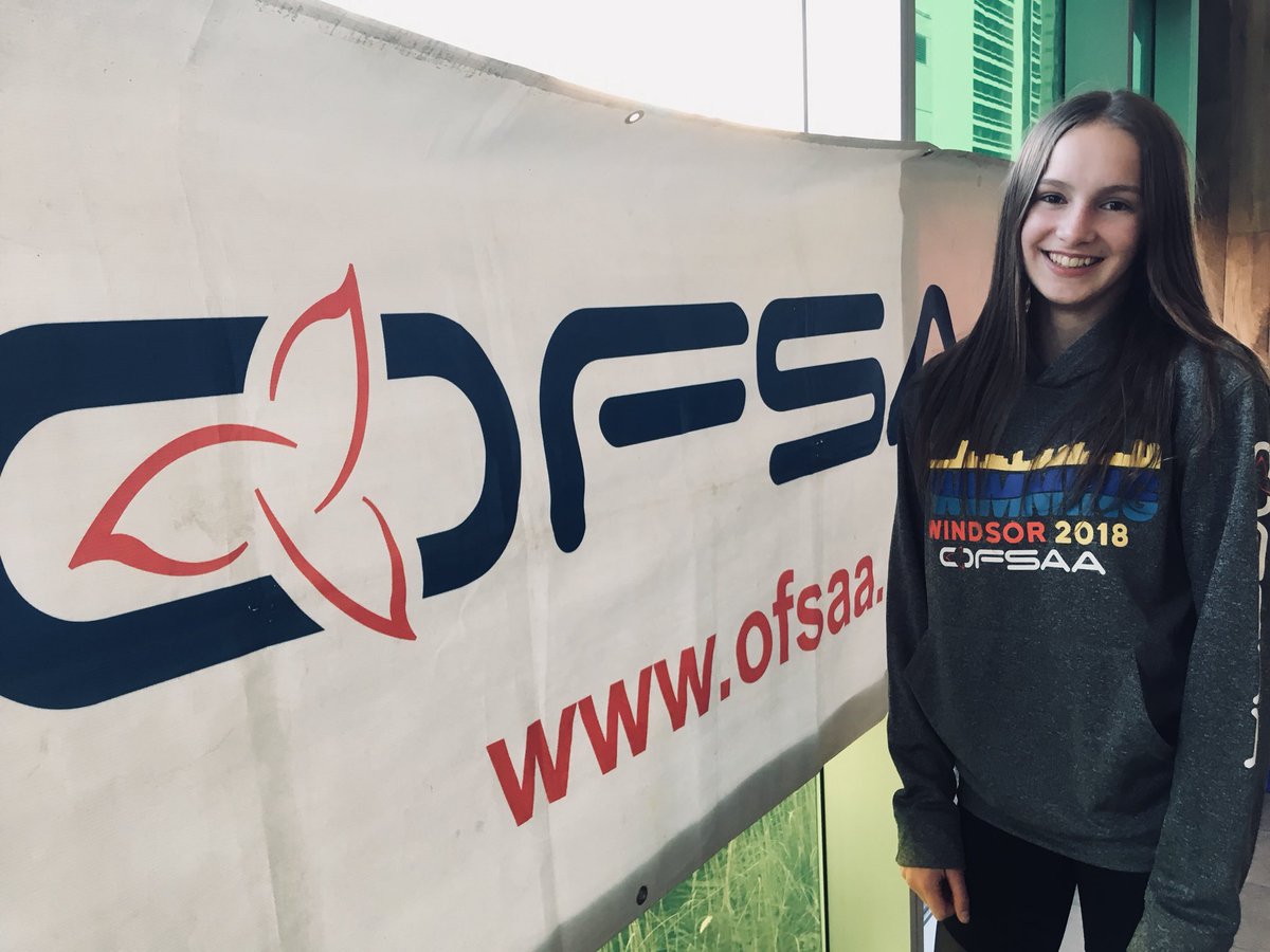 jules_yates3's tweet photo. Way to go Emma Chilton - awesome performance at the OFSAA Swimming  Championships in Windsor today. Ranked 22nd in the province for 50m freestyle junior girls! #thelakerway @infobml @BMLAthletics https://t.co/YMu7NHnR9b