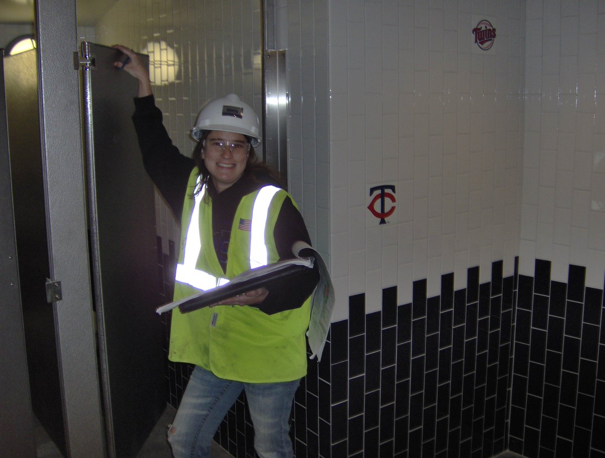 BMSIZONE's tweet photo. Check out @BMSIZONE Minnesota Twins Target Field Renovation pictures
#bmsizone, #womeninconstruction,#division10, #bathroomdesign https://t.co/S6FUcGoGfo