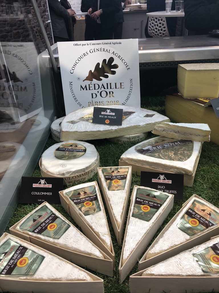 c_eysseric's tweet photo. #BelleMoisson de médailles pour nos fromages et nos fromagers. #Bravo pour les médailles obtenues lors du #Concours General Agricole 
@SalonduFromage @Salondelagri 
@CoopdeFrance @SodiaalCoop https://t.co/KHLoR7DILB