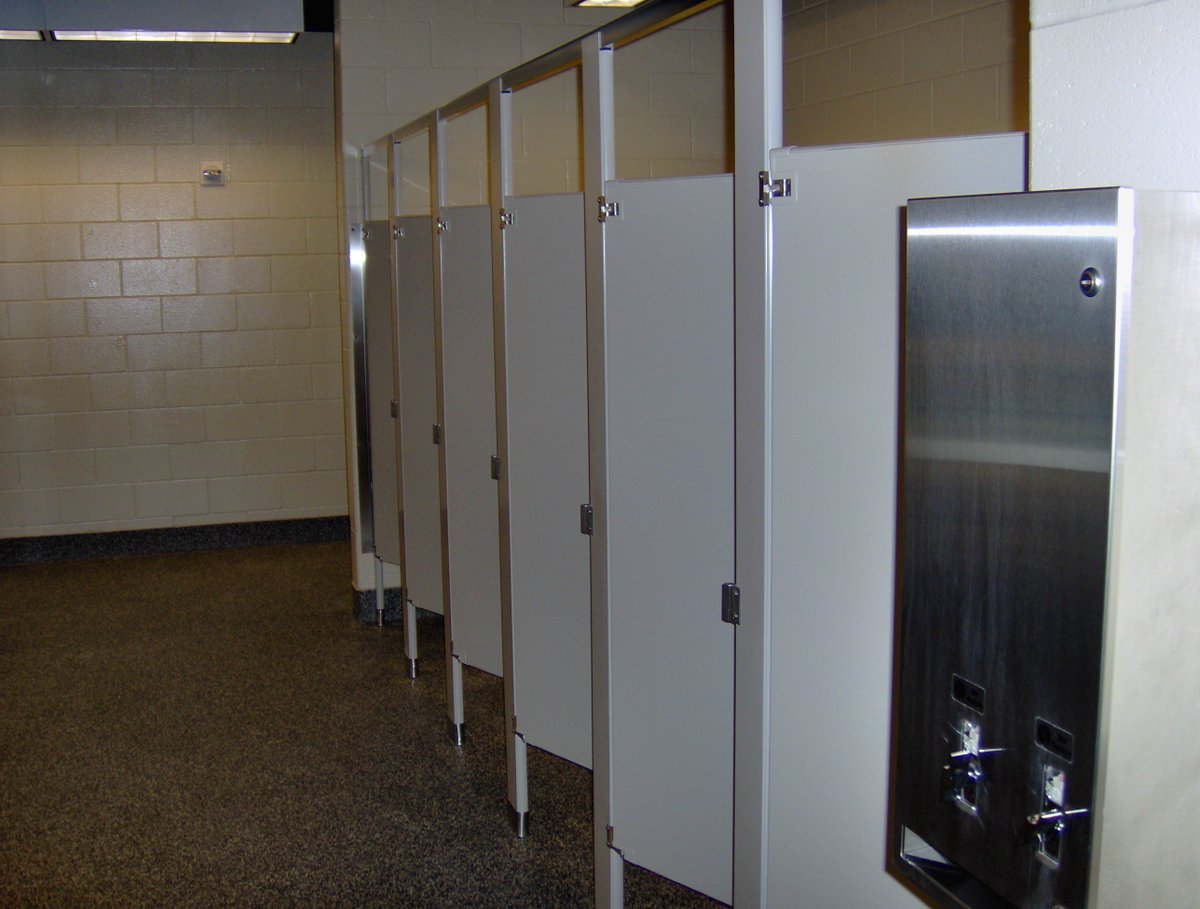 BMSIZONE's tweet photo. Check out @BMSIZONE Minnesota Twins Target Field Renovation pictures
#bmsizone, #womeninconstruction,#division10, #bathroomdesign https://t.co/S6FUcGoGfo
