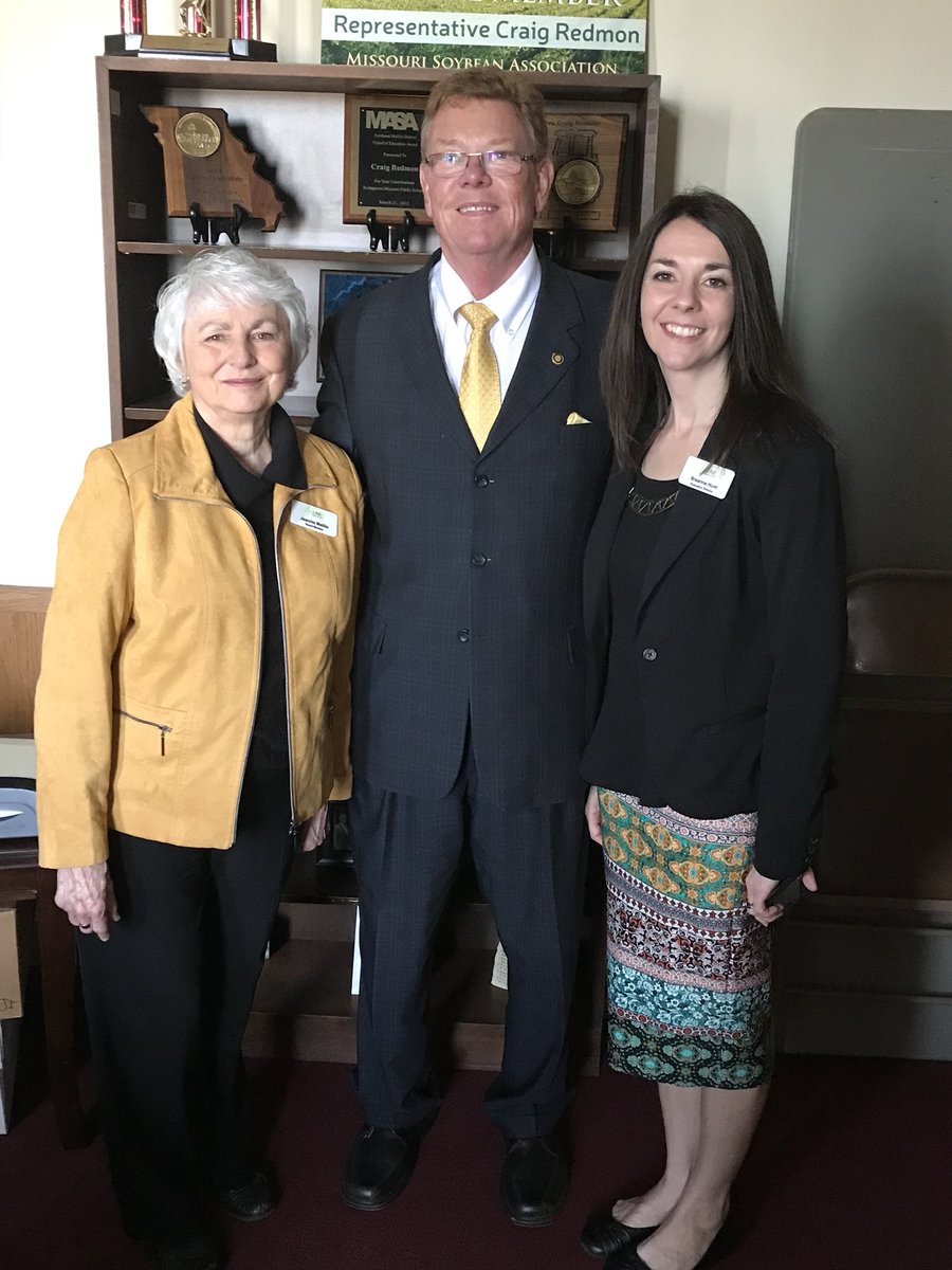 CraigRedmon's tweet photo. Today we had a visit from two members of a great organization. They were representing @AFLMO, which is a group that works to support pregnancy health clinics that offer care alternative to abortion. I am so proud to support this group and their legislative agenda! https://t.co/hIJeNcWziG