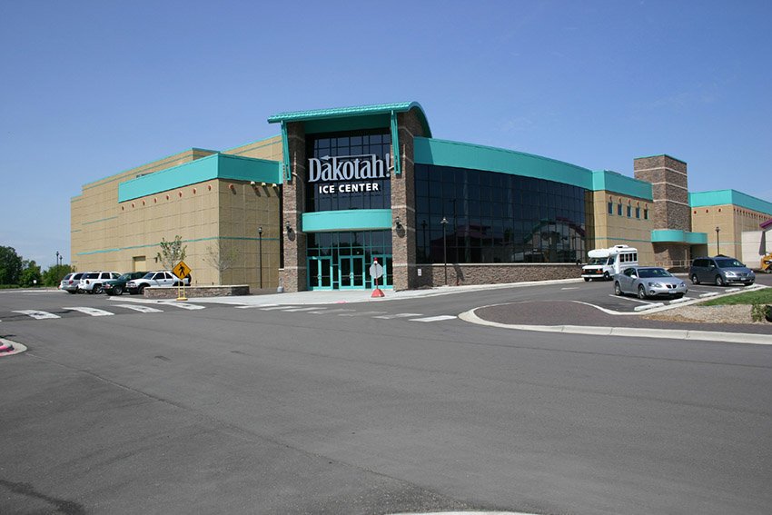 HTGArchitects's tweet photo. Hockey + basketball + fitness center + swimming... we are happy to have been able to bring it all to @dakotahsport
Check it out: https://t.co/dp0CPtlvte
#HTGArchitects #Hockey #Rinks #IceFacilities https://t.co/WCaZx7JilC