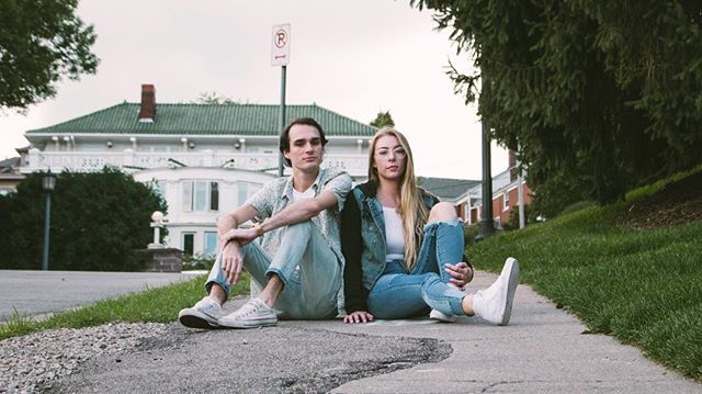 jvybmn's tweet photo. These people are the same
These houses are the same.
-@himattchampion ·
·
·
·
·
·
·
#ftwotw #majestic_people #artofvisuals #ftmedd #portraitvision #quietthechaos #illgramers #featuremeofh #portraitpage #starlightfeatures #aovportraits #tangledinfilm … https://t.co/QOxGX75qqy https://t.co/oAkbosgtx4