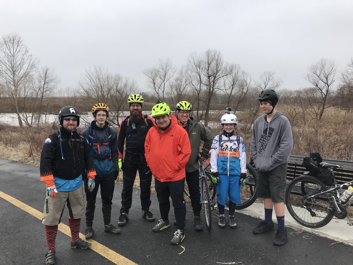SoMontMTB's tweet photo. Our Pennypack Trail ride from Montgomery County to the Delaware riverfront on Super Bowl Sunday gave our Philadelphia Eagles some good luck. What a great ride! #thedelawareforlife @DelawareRiverCC https://t.co/2RYeQYYlgJ