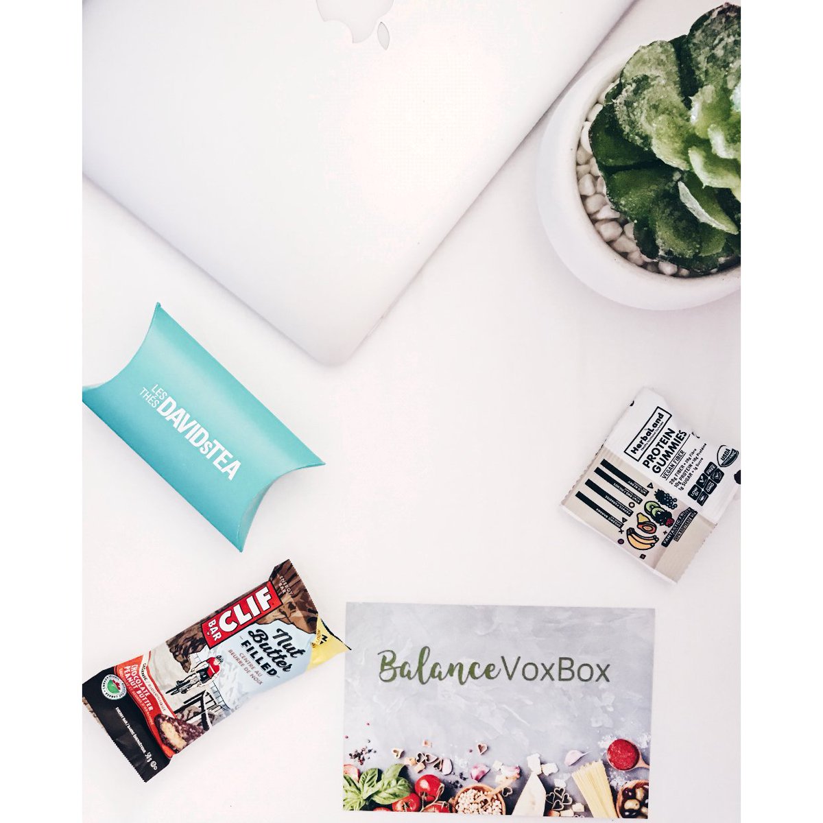 ctiati's tweet photo. Thanks @InfluensterCA @DAVIDsTEA @veasnacks @herbalandgummie @ClifBar for the AMAZING #BalanceVoxBox #GummiesForLife #FeedYourAdventure #DAVIDsTEA #VeaSnacks https://t.co/3Tm1fv15XS