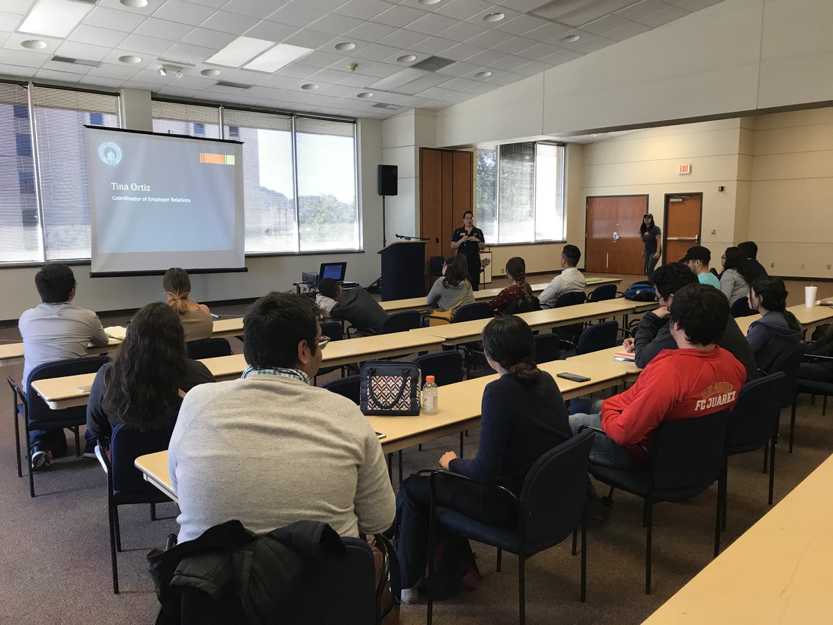 utepechs's tweet photo. Our very last workshop with our Greater Texas Foundationโs Cohort 1 scholars! Congratulations to those graduating this semester. It was a pleasure working with all of you on your journey to success! #utep #echs #earlycollegehighschool #utepechs #greatertexasfoundation https://t.co/389ZPybtiQ