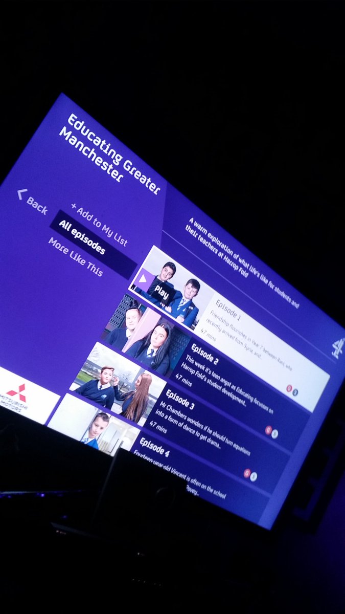 AJhughes92's tweet photo. @drewpovey @HarropFold - Feeling down tonight because a lot of things are on my mind so decided to cheer myself up and put educating Manchester on catch up! ❤👀💯 #LessonTimeLearningTime https://t.co/LmRizFH9Lw