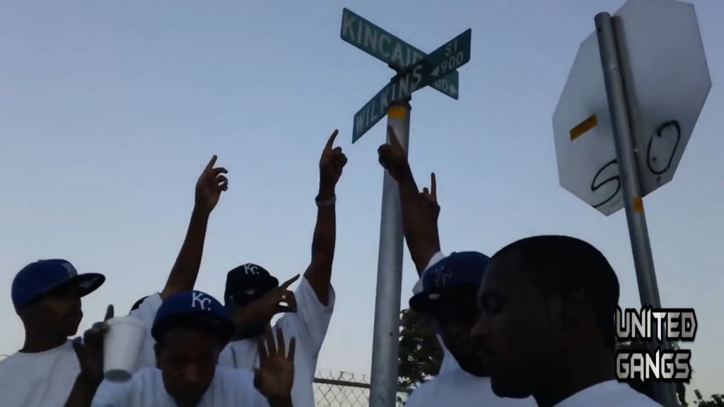 unitedgangs's tweet photo. East Side Crips (Bakersfield) https://t.co/5QAm6G8vTB https://t.co/qcHIob7Jg3
