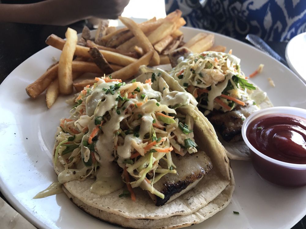 Pier6Boston's tweet photo. Celebrate #TacoTuesday with our Grilled Fish Tacos! PC: Minni P https://t.co/3x3cK5NEbV