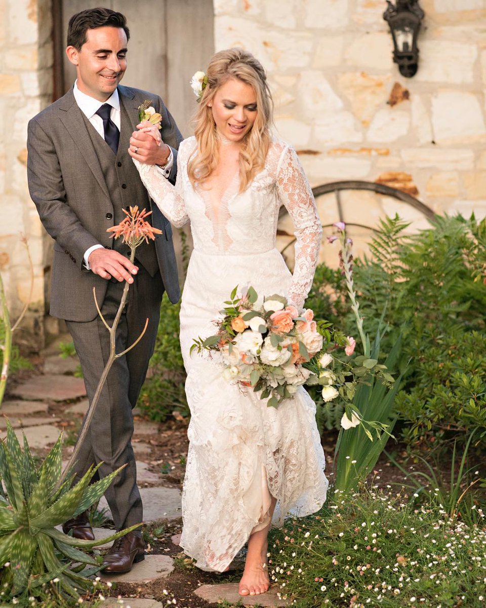 tailorskeep's tweet image. With the wedding suit, a groom often gets the chance to design a suit for the big day (obviously), but also is designing a suit for post-wedding wear.  Believe us, its not a faux-pas to throw on your fresh woolens and romp around the city.