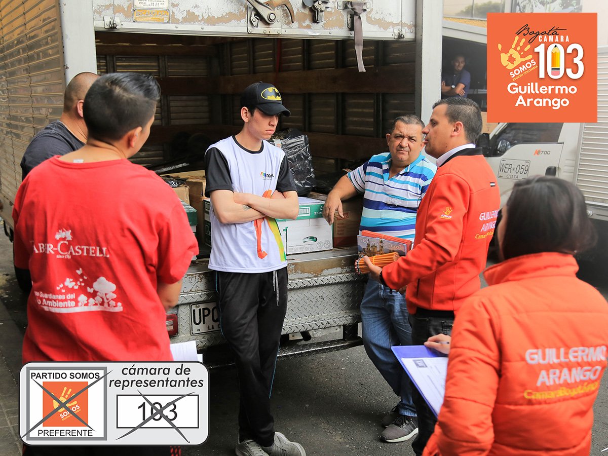 ArangoGuille103's tweet photo. Más comerciantes y familias emprendedoras se unen a nuestra gran caravana por el comercio, mañana miércoles 28 de febrero desde las 10:00am en el centro comercial victoria.
#Guillermo103 #PartidoSomos #LoNuestroPrimero #DefensaDelComercio https://t.co/fNSVceyIwi