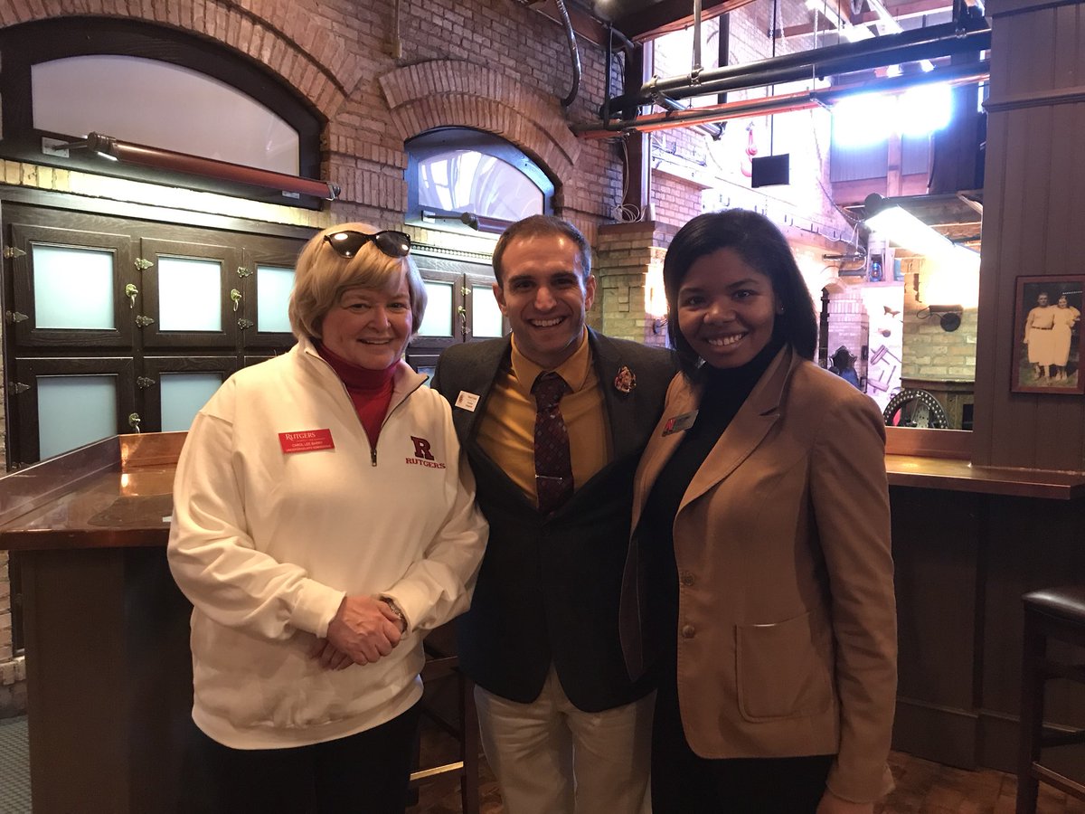 TerpsMidwest's tweet photo. Big ten Crew and many more at the Chicago Counselor Luncheon! Thank you to so many great high school counselors for coming out! #BigTen #bestten #tegionalsrock #collegeadmissions https://t.co/2OOFyGasSz