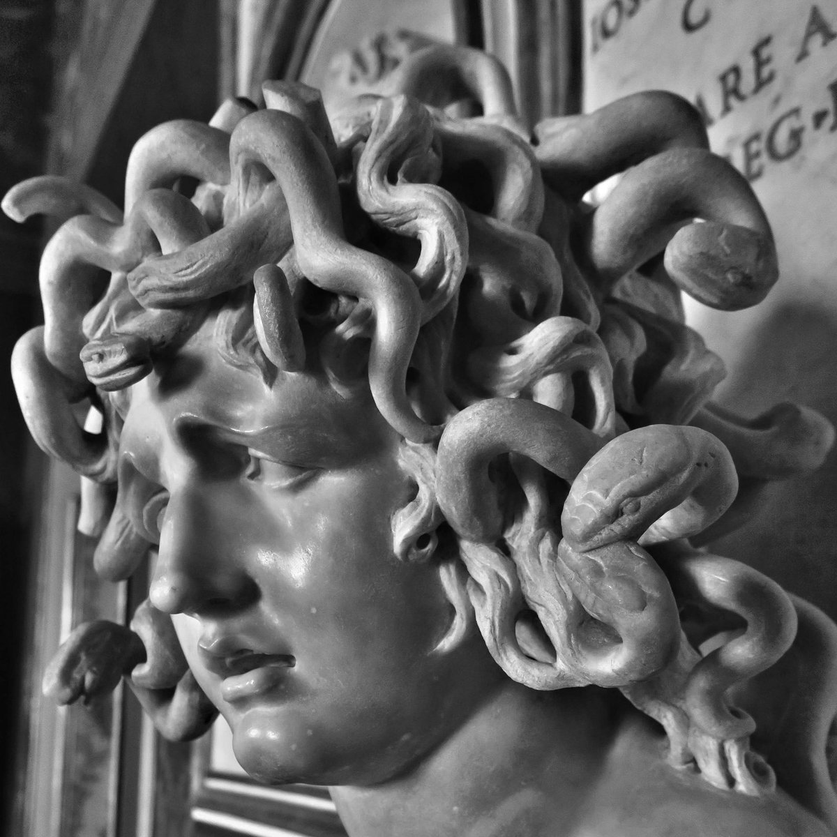 Le Rire de la #Méduse.

#medusa #museicapitolini #sculpture #scultura #roma #rome #futurefeminism #musei #volgoarte #museiitaliani #luoghidellanima #myfavouriteplace