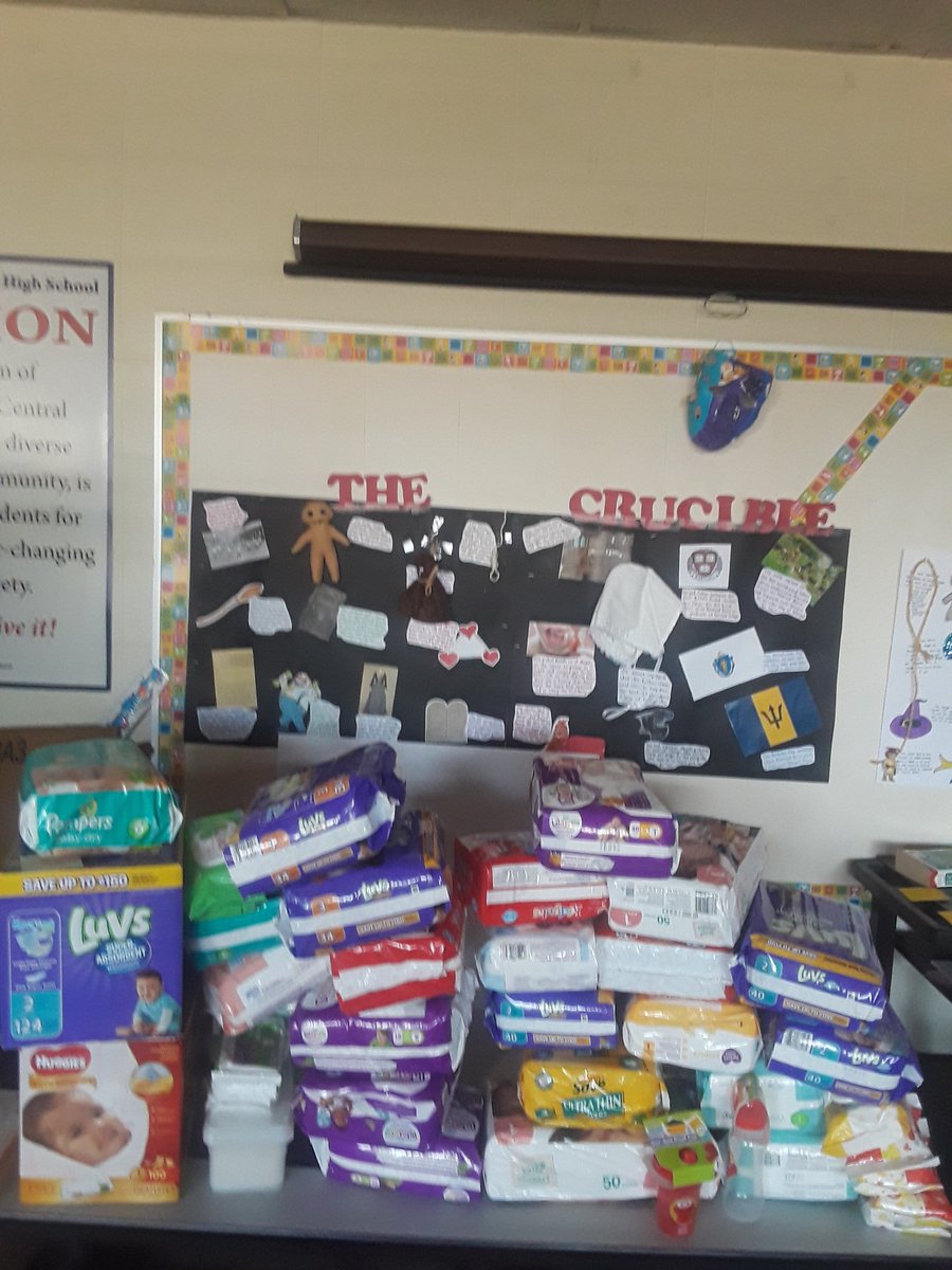 CHS National Honor Society 
"Diaper Drive for The Nazareth Home" was a huge success!  #sceck12 #sceck12_Central #ECCENTRAL_CARDS