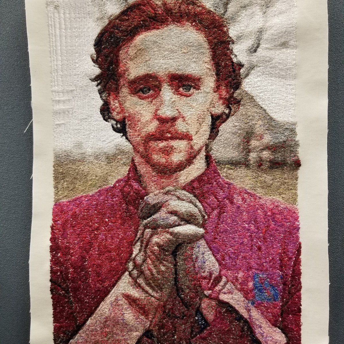 Tom Hiddleston as Henry V in The Hollow Crown. Still kind of messy but I love how the contrast turned out. #twhiddleston #tomhiddleston #hollowcrown #henryv #brotherembroidery #embroideryart #photostitch #hiddleston #threadpainting
