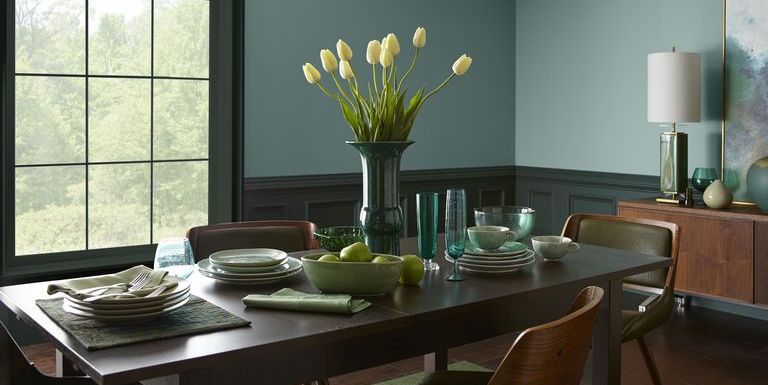 HomeConsignment's tweet image. Keep your eyes peeled for what designers are forecasting as the colors of 2018. bit.ly/2F2954U