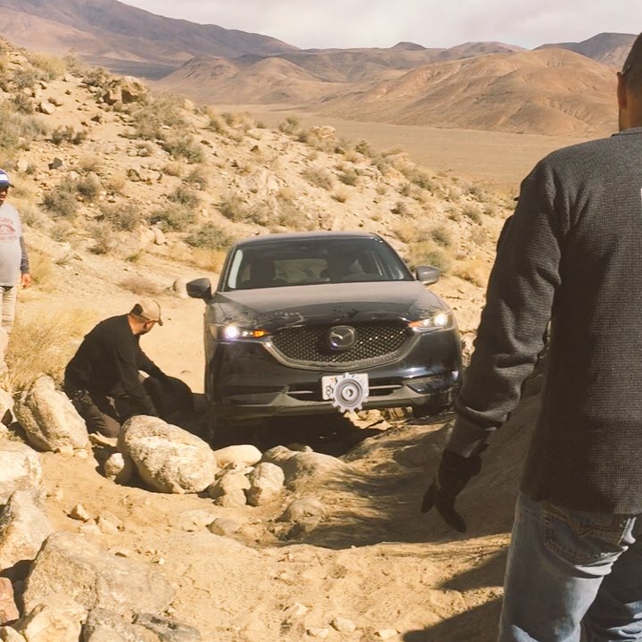 arlendizon's tweet photo. Great 3day weekend w/ https://t.co/U5cAowDCUr &amp; #DesDog3 all Exploring #DeathValley #MengelPass #GolerCanyon #AllWheelDrive
Can’t believe the #MazdaAWD did it!!! Thanks to great guidance &amp; spotters!! https://t.co/JA9o5DNKNV