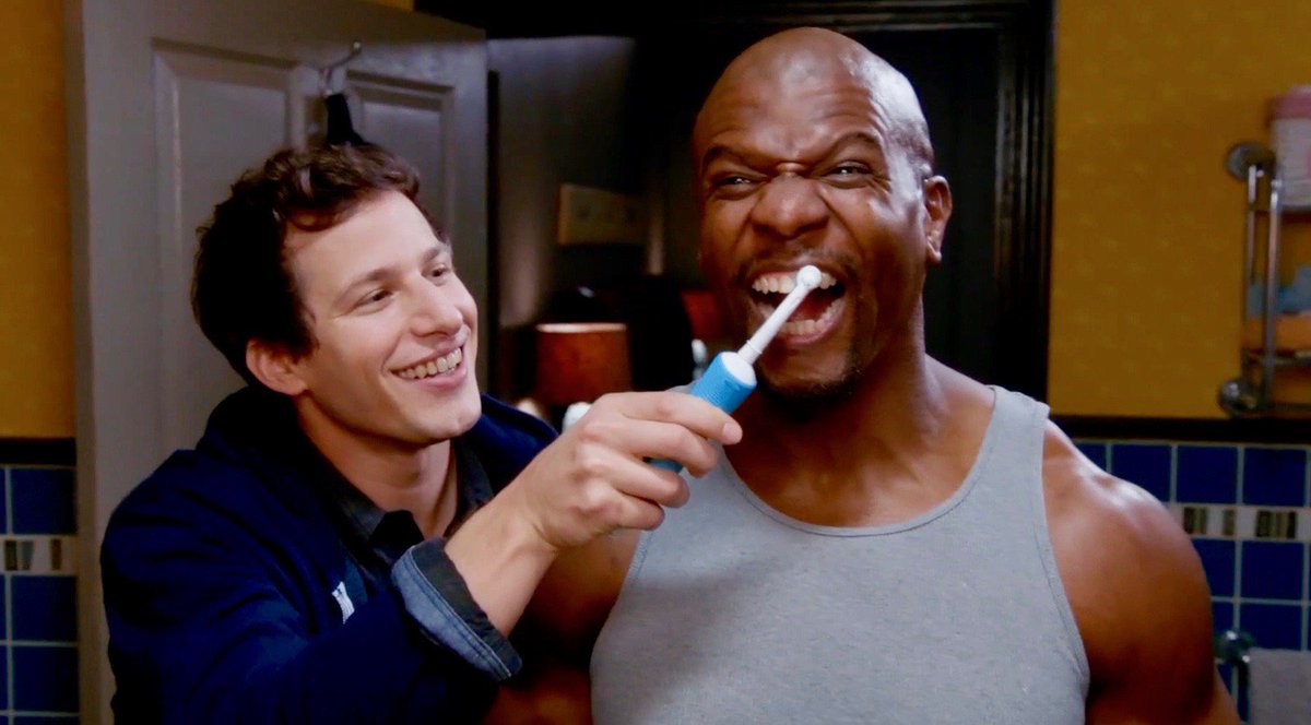 brooklyn99's tweet photo. Hygiene is incredibly important. #RealCopAdvice #Brooklyn99 https://t.co/wyDqIdvPHy