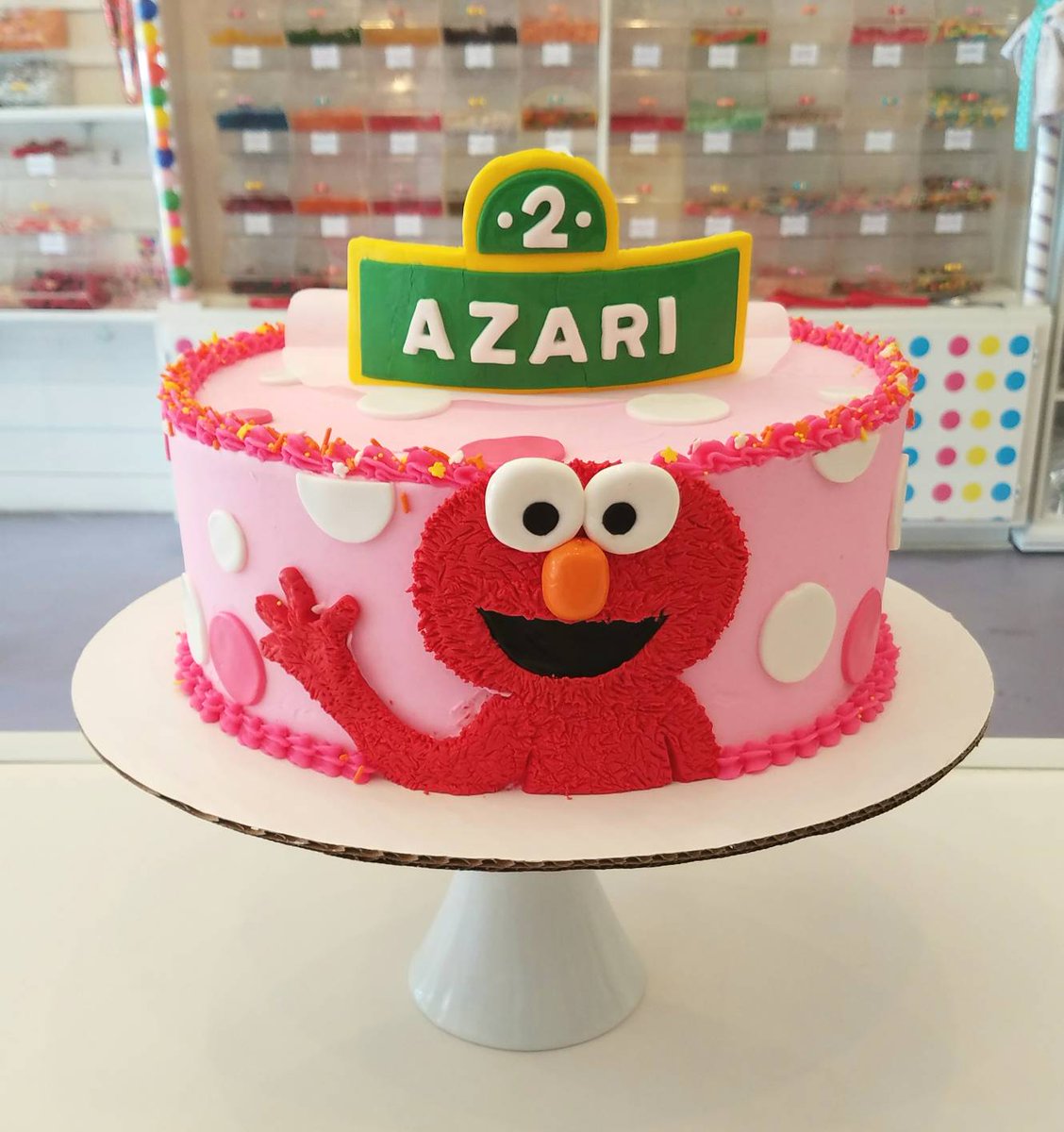 LolliBopSweets's tweet photo. Super cute and girly Elmo Cake! #elmocake #LBSSbirthdaybash #LBSSsweetthemes #lollibophappiness https://t.co/AlsiZYg0GT
