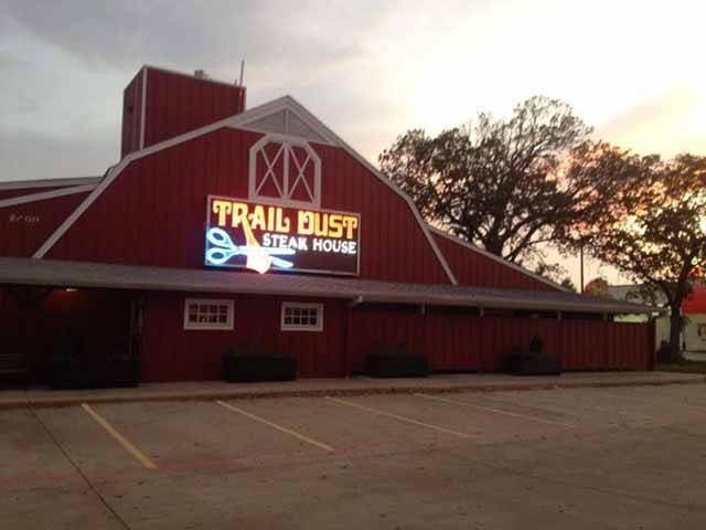 TaylorPoteet22's tweet photo. Texas lost a little bit of its soul when this place went out of business. https://t.co/0yc4HuMWew