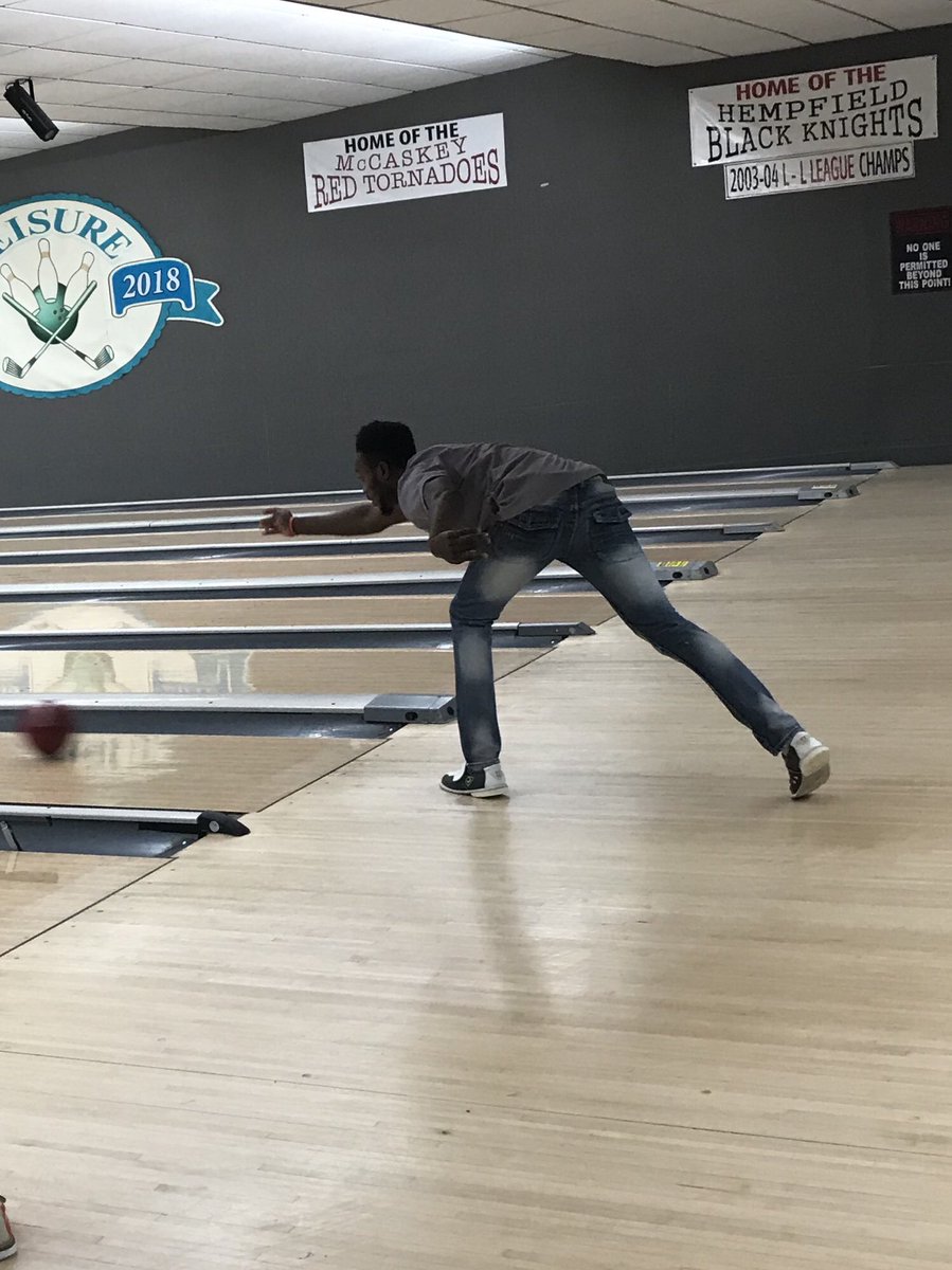 PennManorPE's tweet photo. Shout out to  @LeisureLanes for hosting Penn Manors lifetime fitness class https://t.co/FW23TTaKRO