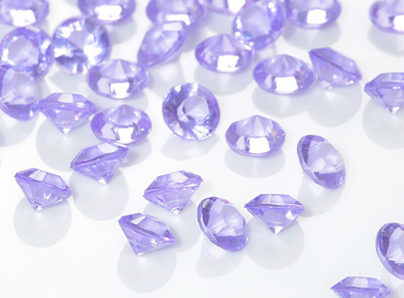 WedAccessories's tweet photo. Lilac table diamantes 💜 perfect for lilac or purple colour schemes ✨ #diamantes #wedding #weddings #weddinginspo #bigday #weddingday #weddingplanner #weddingidea #diamantes #weddingdecor #weddingdecoration https://t.co/sFcj3rDgYy