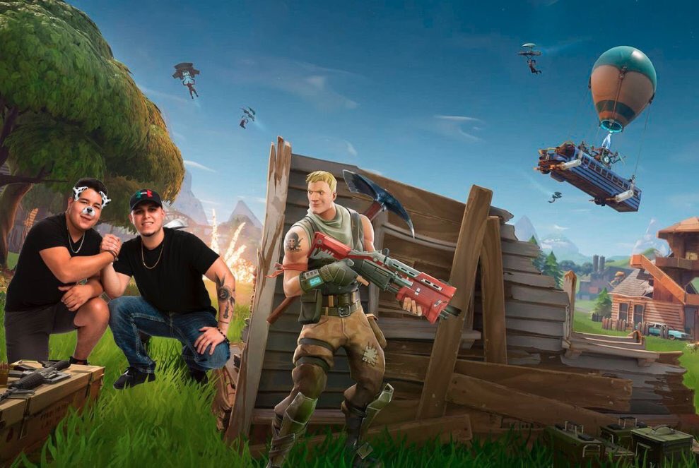 AkimAguilar's tweet photo. Compás en Fortnite :v/ https://t.co/PyBYz6CytN