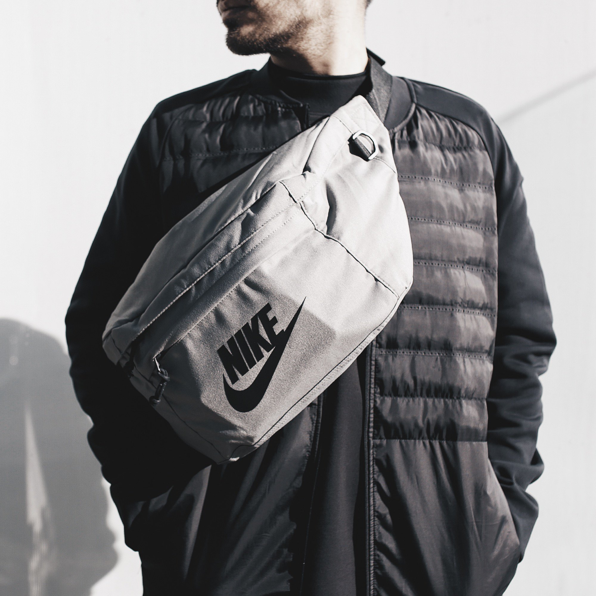 nike tech hip pack white uk