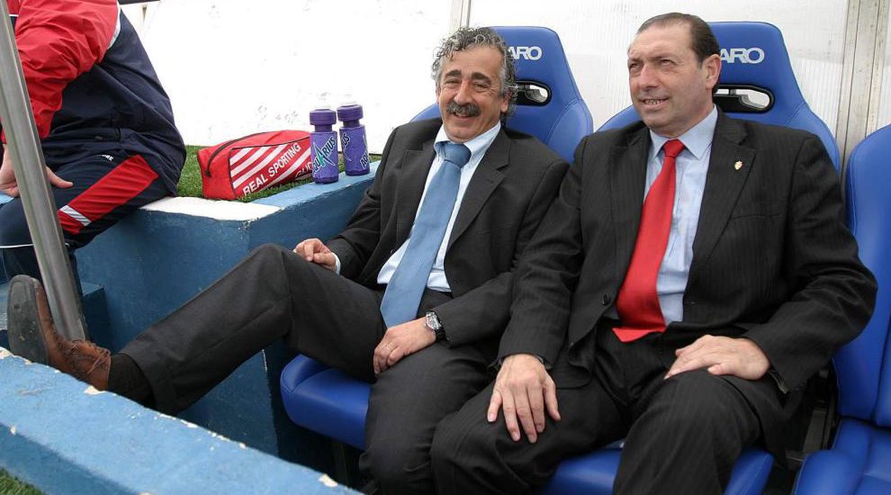marca's tweet photo. Ya estáis juntos en en cielo. Preciado y Quini, una amistad inseparable https://t.co/JLl6Lj5Xmq