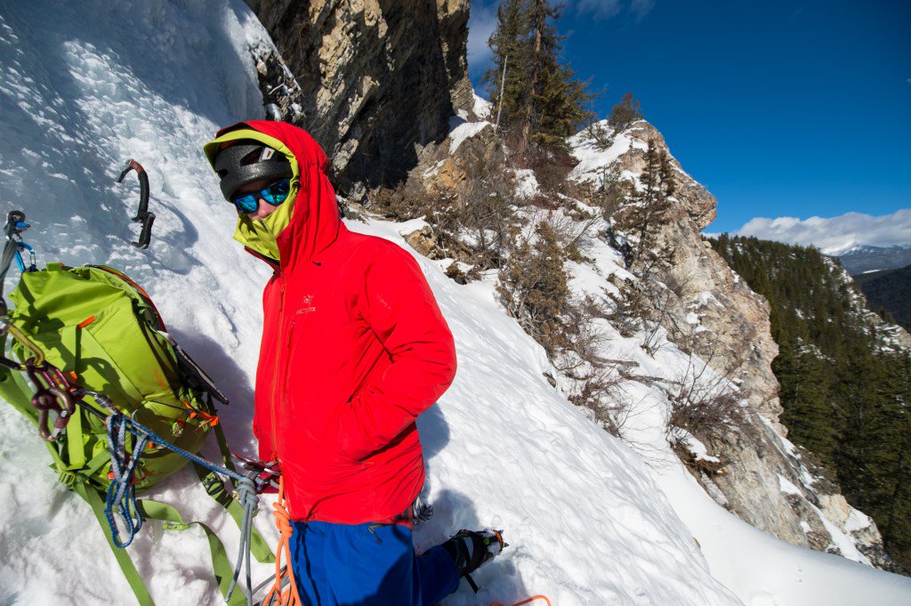 TheAlpineStart's tweet image. Review: Arc’teryx Alpha IS thealpinestart.com/2018/02/27/rev…