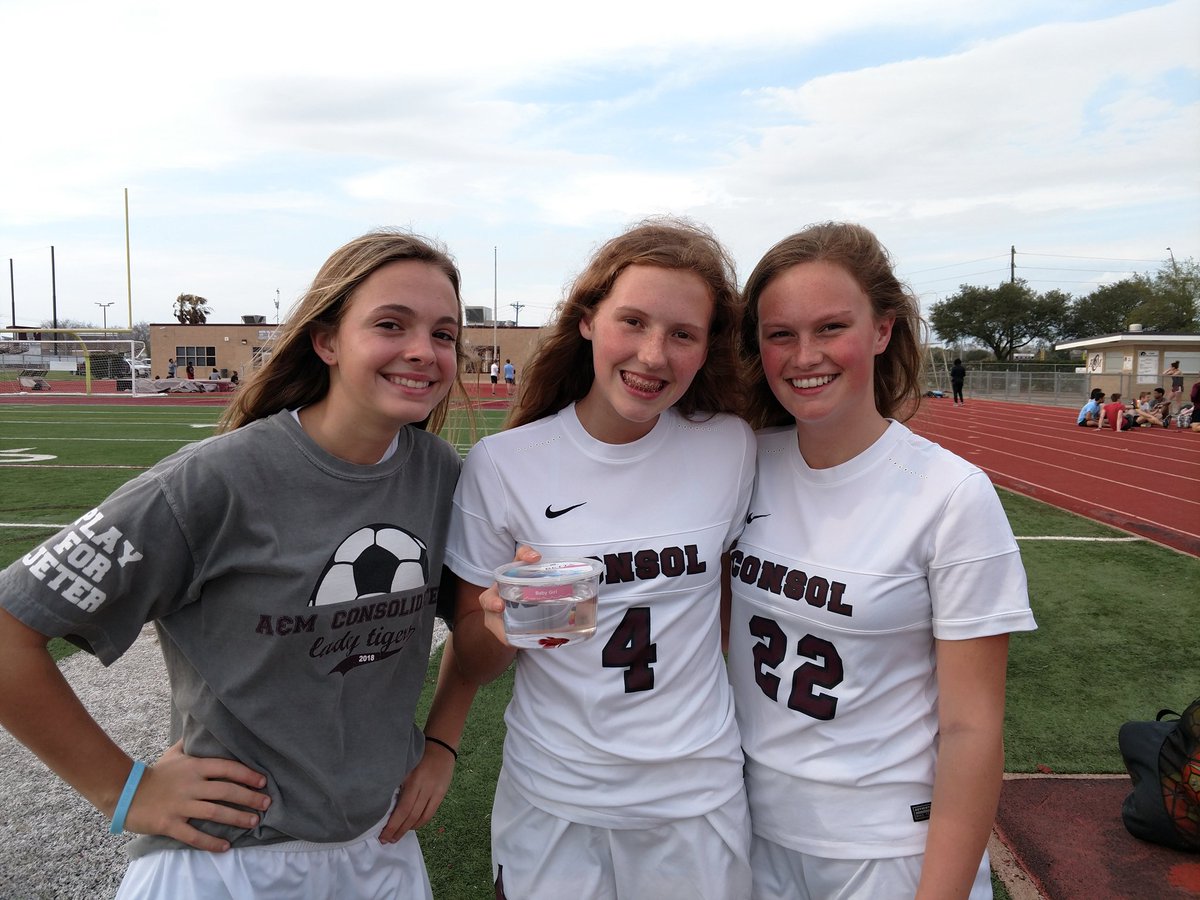 coachcmorgan10's tweet photo. The influence of @AMCMSCatPRIDE T's extend well Beyond middle school. Meet the @amcConsolSoccer  sideline mascot "Charis". @JenkinsAMCMS https://t.co/FeszUG8bjO