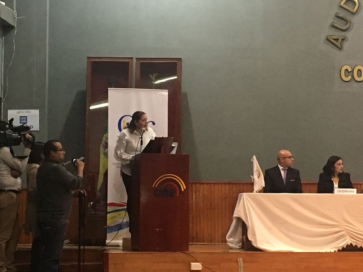 #Ciudadanía de #Tulcán  expone preguntas a <a href="/tulcanmunicipio/">Tierras Norteñas</a> en #AudienciaPública "Causas, Efectos y Soluciones al problema de desabastecimiento de agua potable en la ciudad de Tulcán", convocada por CPCCS #Carchi  y #CoordinadoraPolíticadeMujeresCarchi.