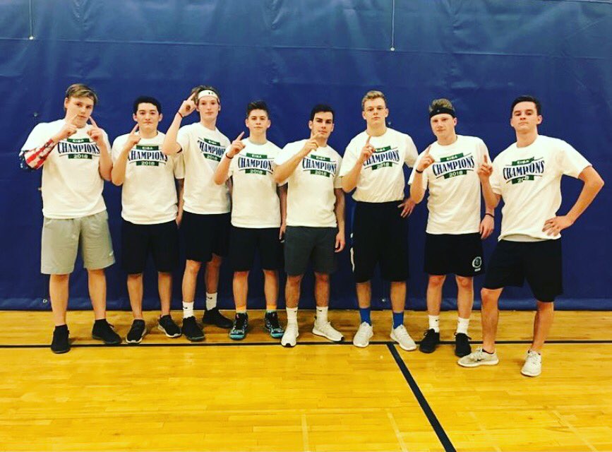 TheMagicJohnso1's tweet photo. Yes it happened. #champs https://t.co/2SLGcPGabF