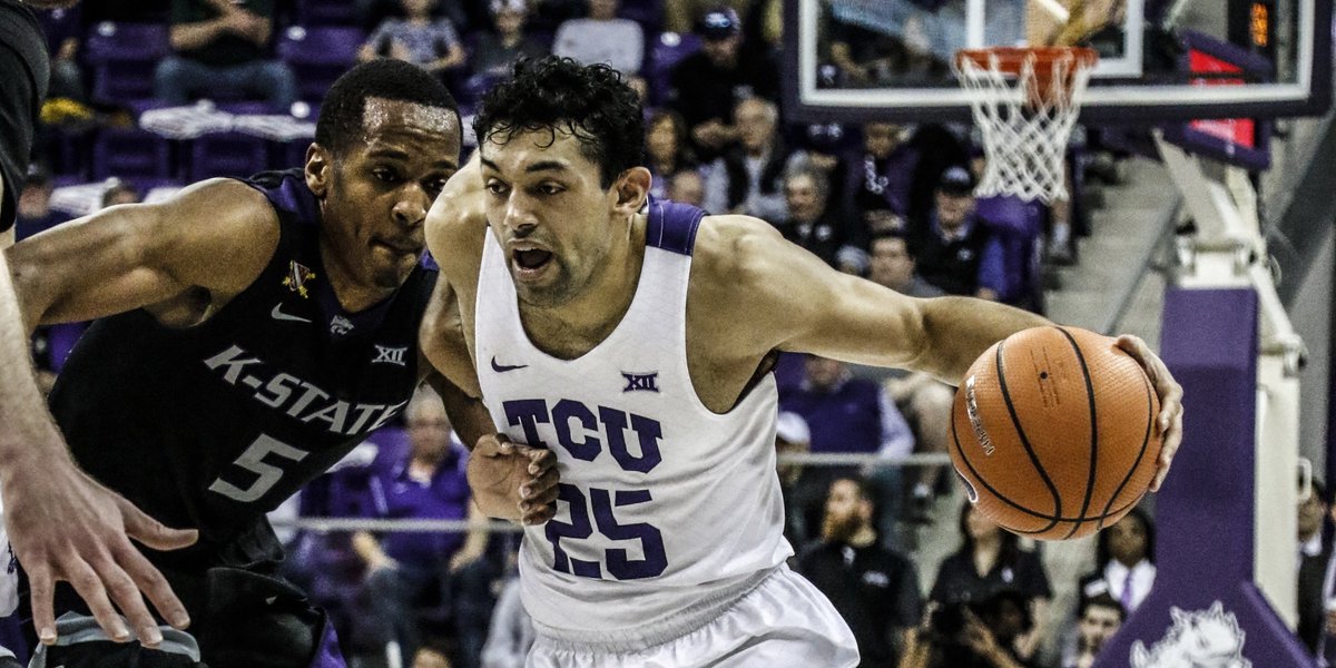 TCUBasketball's tweet photo. Ready for the second half.
π» @KTCUTheChoice @570KLIF
π± @tunein
π± @SIRIUSXM CH 83
πΊ ESPNU
π» https://t.co/RUlLnb9BZs
#GoFrogs π #UpTheFunk https://t.co/XFGZLRG3Si