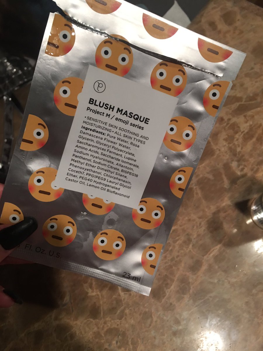 AndreaRussett's tweet image. i don't know what i expected