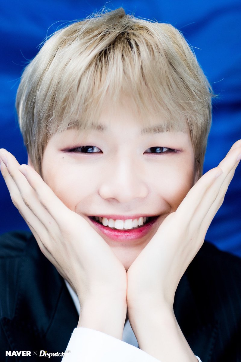 DanielCapNoona's tweet photo. [DL] Naver x Dispatch : Wanna one at 7th Gaon Chart Music Award 2018 (behind the stage)

© naver x dispatch
📂 https://t.co/ApPjJddBpG https://t.co/XtWhIBKWrx
