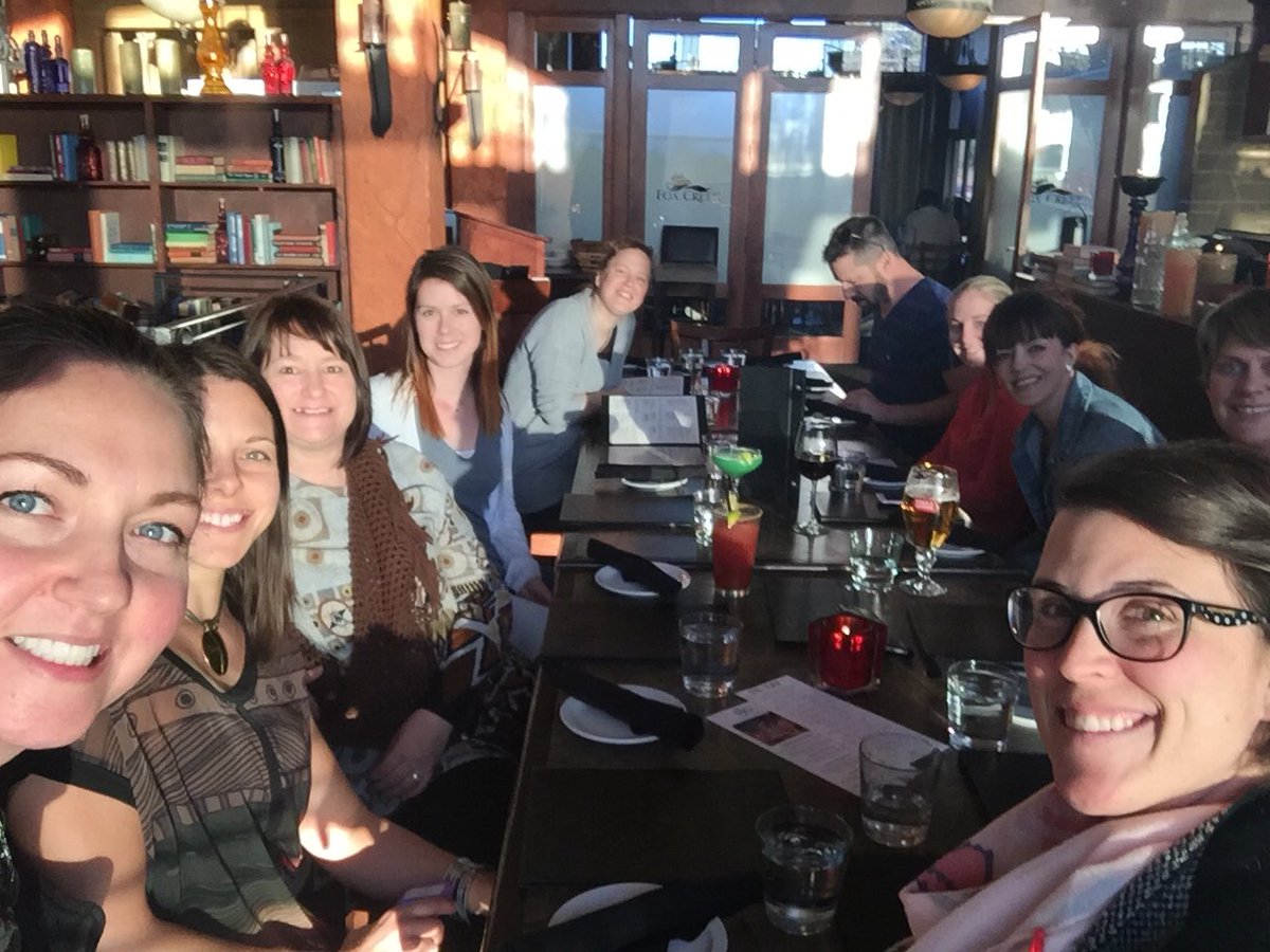 renduclos80's tweet photo. Notre USPPP d’hier soir. Grâce à #Clair2018, de nouveaux visages se sont ajoutés :) @MartineCadieux @CelineCollette @PedagoMax @mimi_losier_roy @NatachaVautour @kenney_caroline @CarolineHLeCla2  @mpmenard @Joisabelle @DoucetArmand https://t.co/AYnXOBhPzV