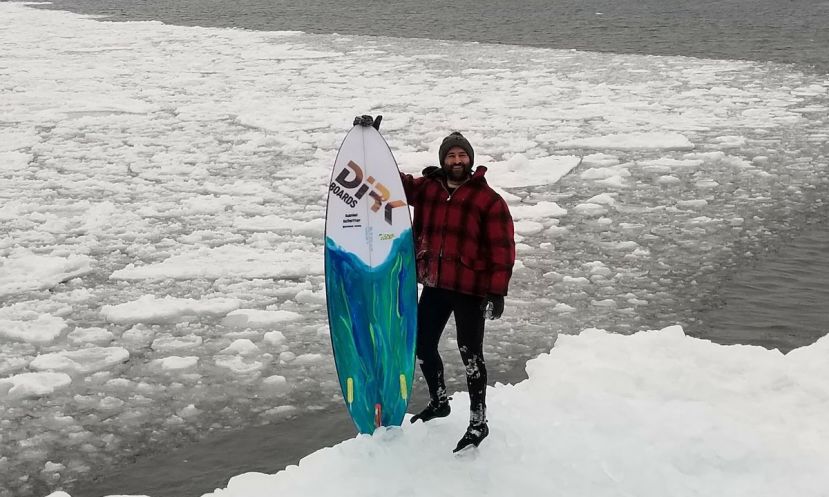 standuppaddletv's tweet photo. The cold water endurance athlete who brought -30 F Big Lake surfing to the world has joined DIRK Boards: https://t.co/zIhmPMUS4t
#supconnect #coldwatersup #wintersup https://t.co/3CmuO1pWiZ